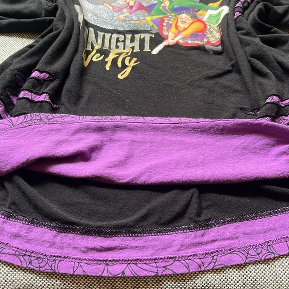 Disney Womens Hocus Pocus "Tonight We Fly" Graphic T-Shirt, Size: Large - Picture 14 of 17